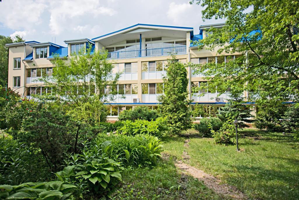 Hôtel Golubaya Volna à Rostov-sur-le-Don Extérieur photo